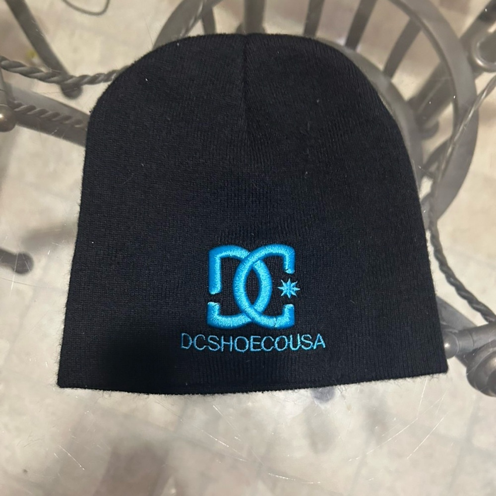 DC Shoes Black Beanie with Blue Logo